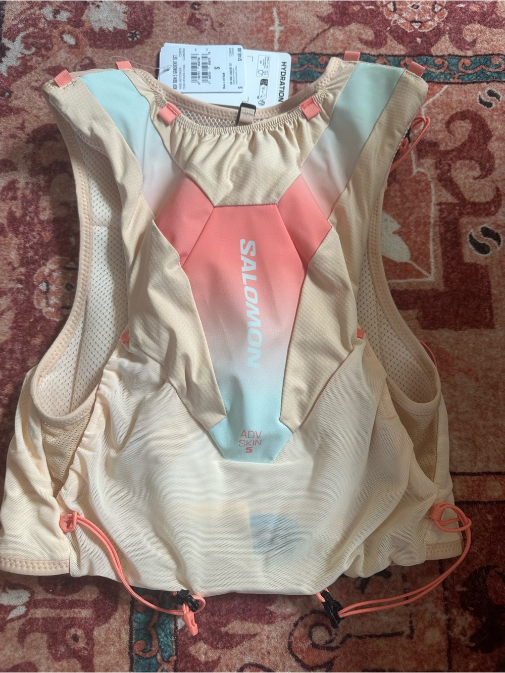 NWT Salomon Adv Skin 5 gradient hydration running pack vest